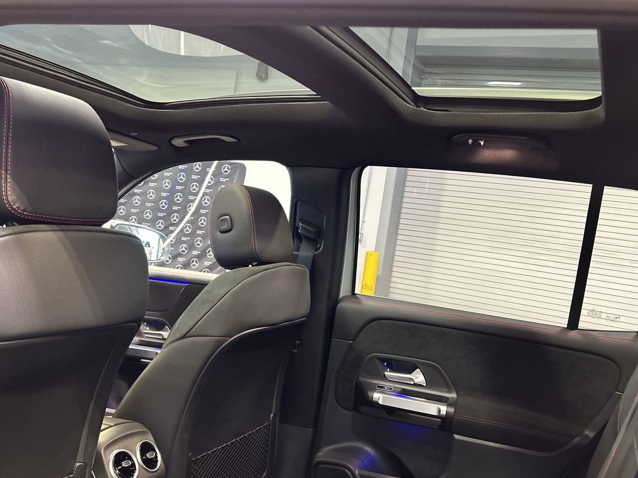 New 2023 Iridium Silver Metallic Mercedes-Benz 250 4MATIC image 31