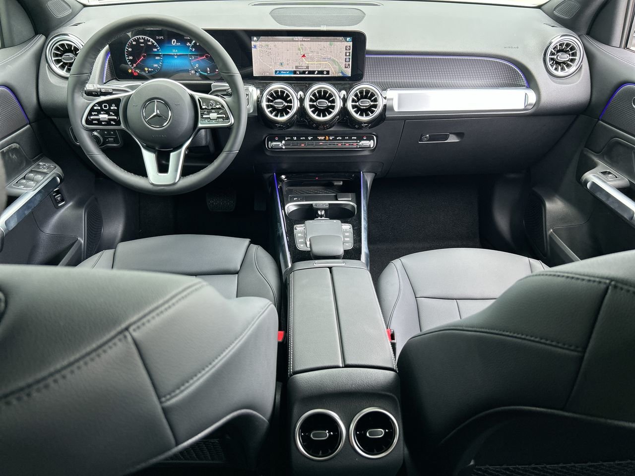 New 2023 Polar White Mercedes-Benz 250 4MATIC image 31