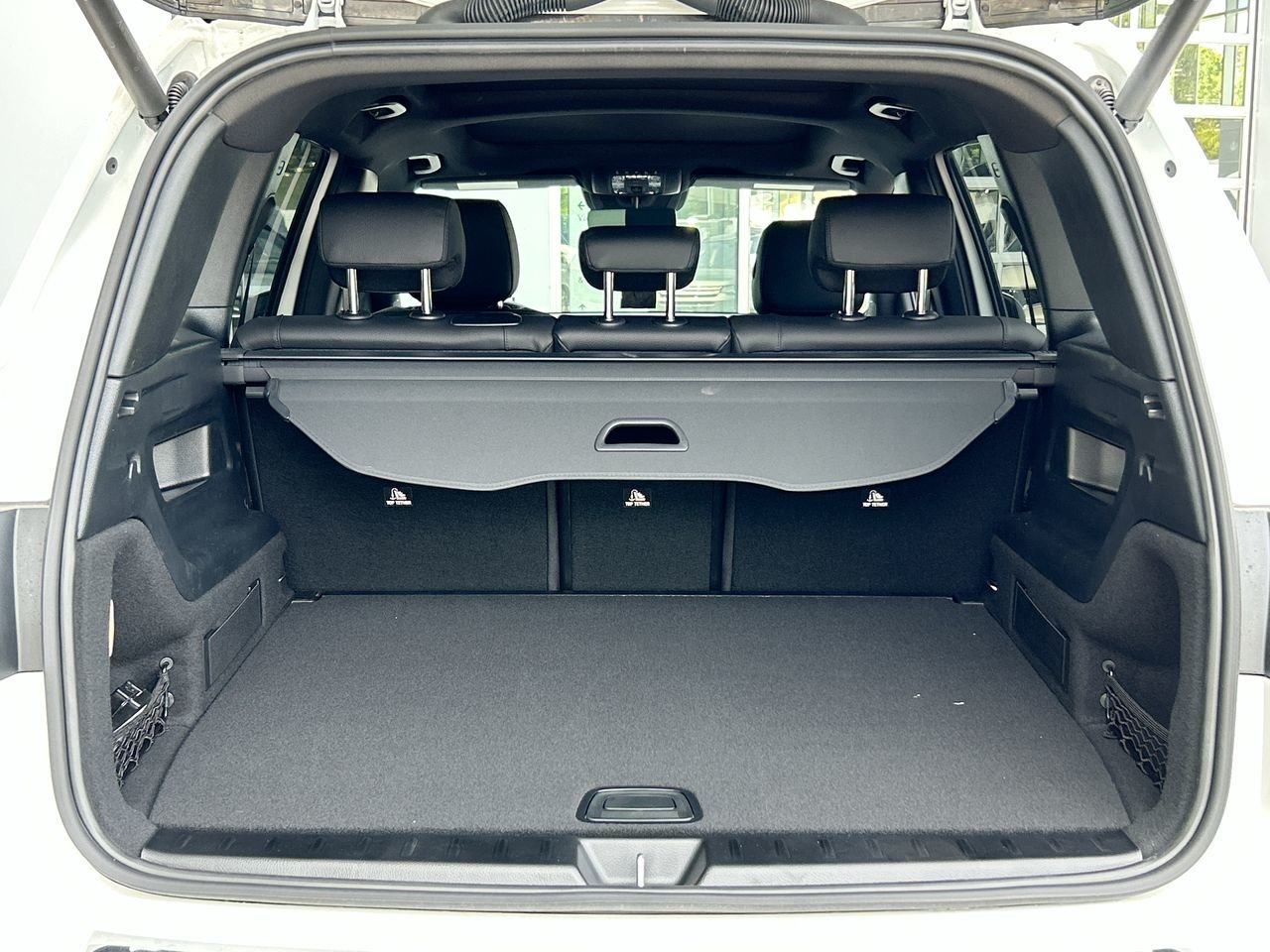 New 2023 Polar White Mercedes-Benz 250 4MATIC image 32