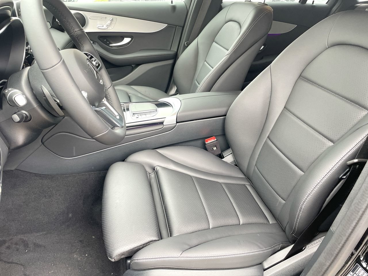 New 2023 Black Mercedes-Benz 300 4MATIC image 20
