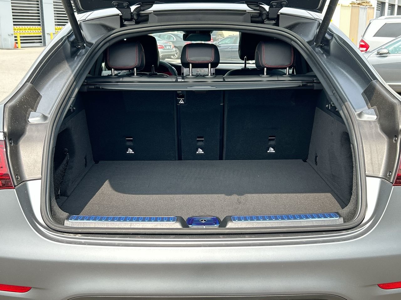 New 2023 Selenite Grey MAGNO Mercedes-Benz AMG 43 4MATIC image 32