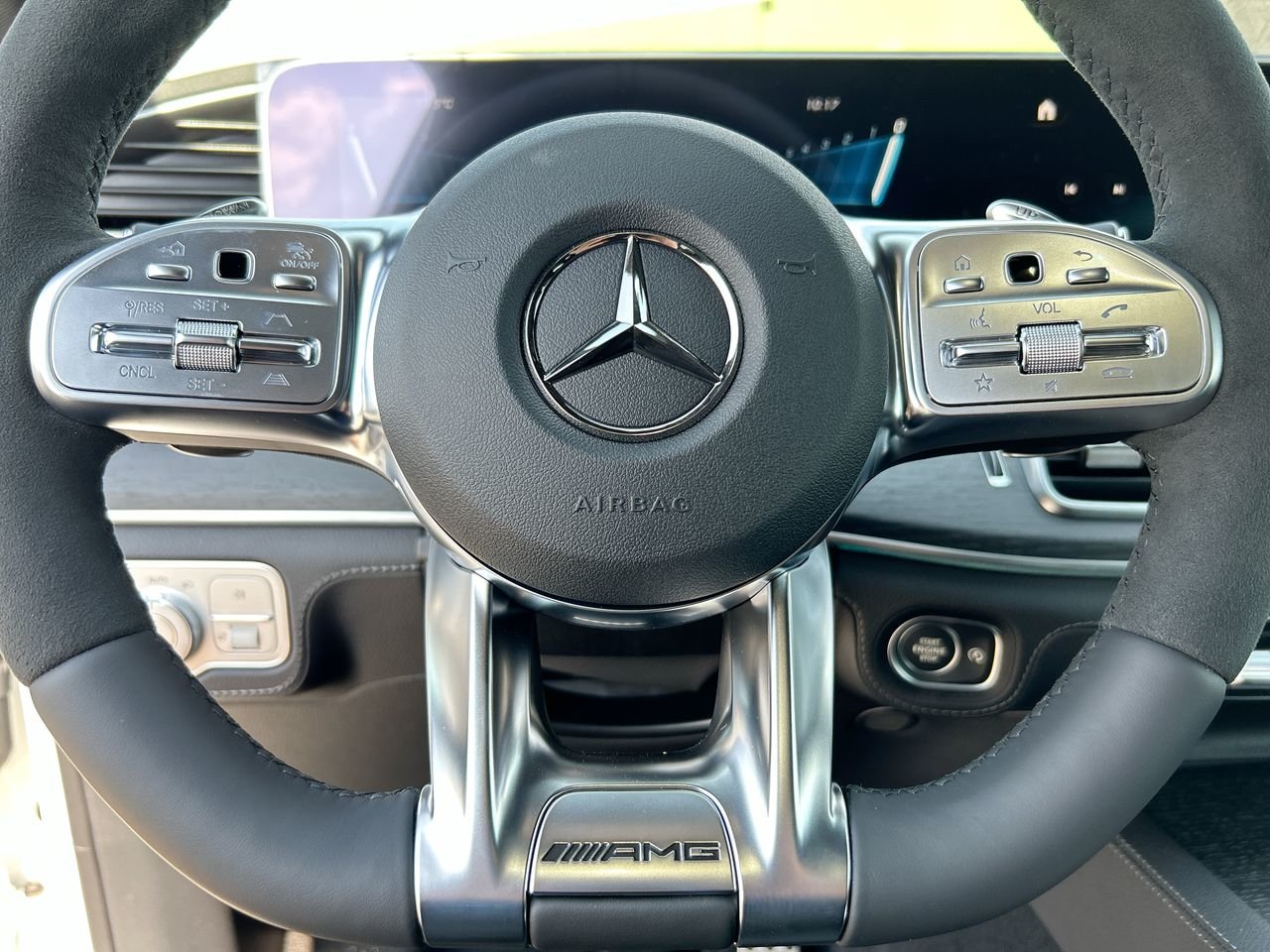 New 2023 MANUFAKTUR Diamond White Metallic Mercedes-Benz GLE 53 C4MATIC+ image 22