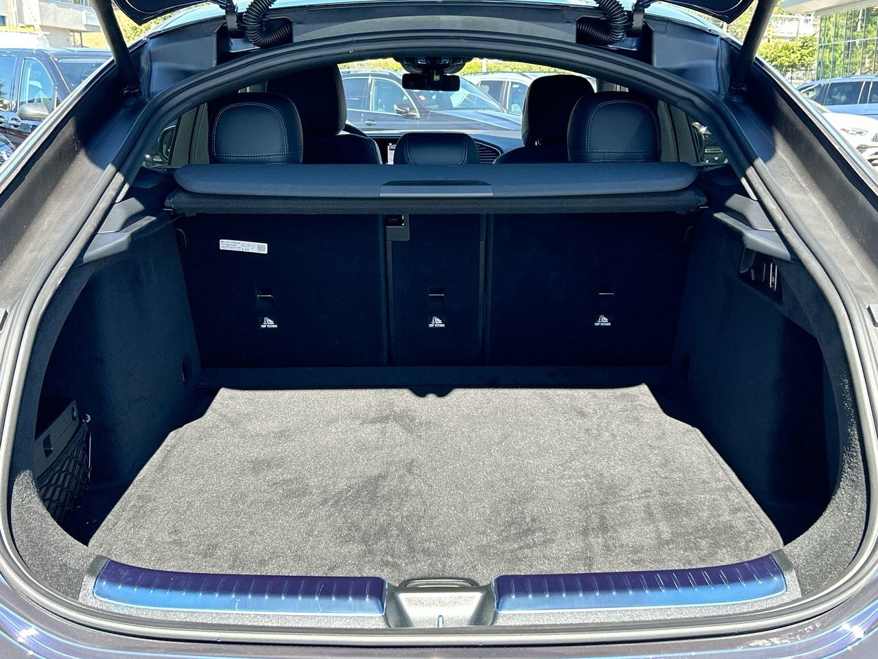New 2024 Sodalite Blue Metallic Mercedes-Benz GLE 53 C4MATIC+ image 34
