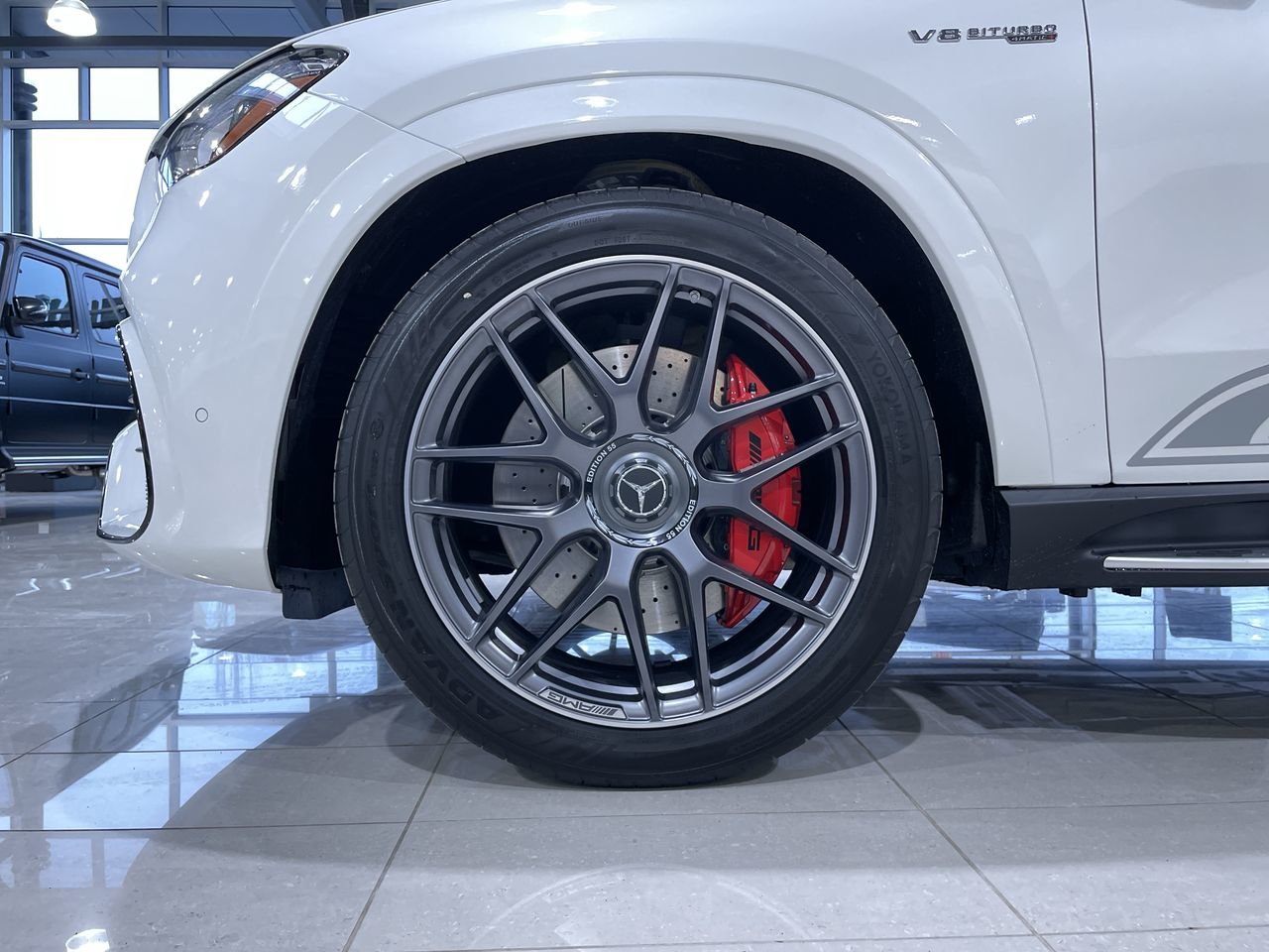 New 2023 MANUFAKTUR Diamond White Metallic Mercedes-Benz AMG 63 4MATIC image 18