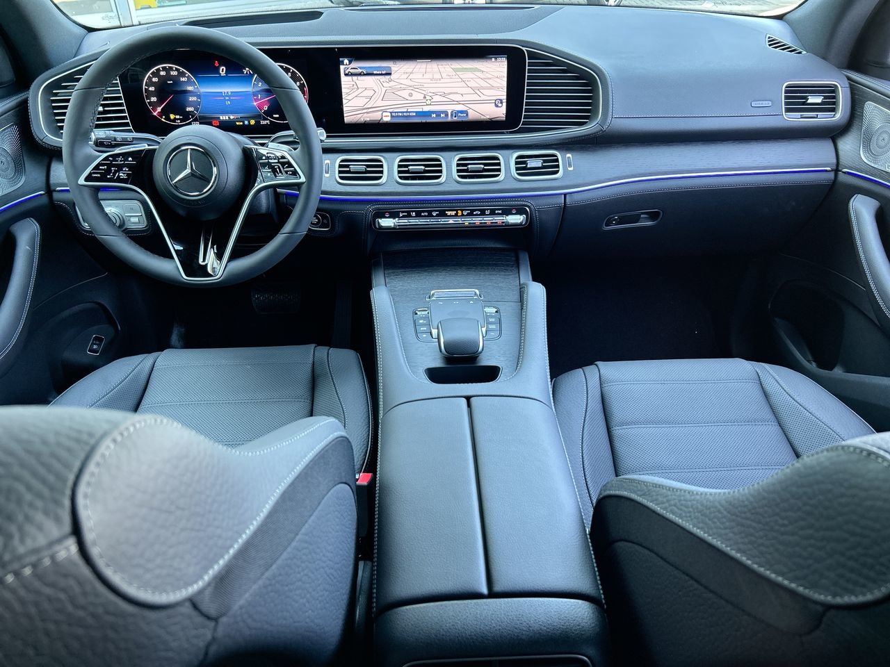 New 2024 Polar White Mercedes-Benz 350 4MATIC image 31