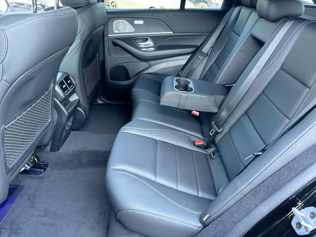 New 2024 Obsidian Black Mercedes-Benz 350 4MATIC image 30