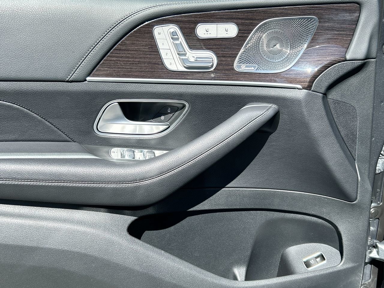 Certified Used 2022 Selenite Grey Met Mercedes-Benz 4MATIC SUV image 20