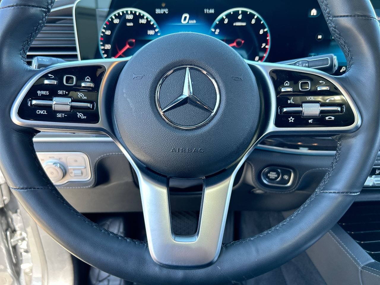Certified Used 2022 Selenite Grey Met Mercedes-Benz 4MATIC SUV image 22