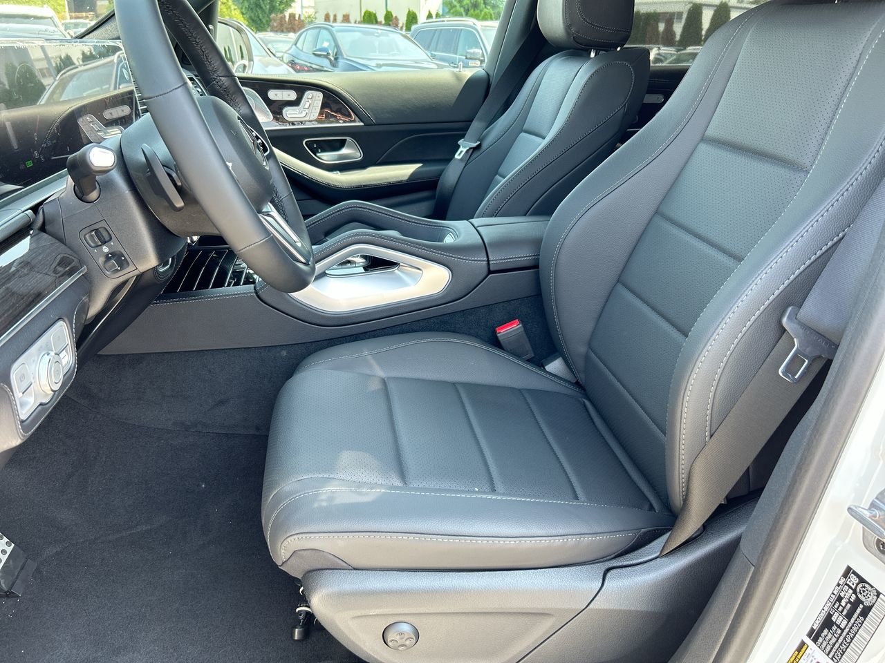 New 2023 Polar White Mercedes-Benz 450 4MATIC image 20