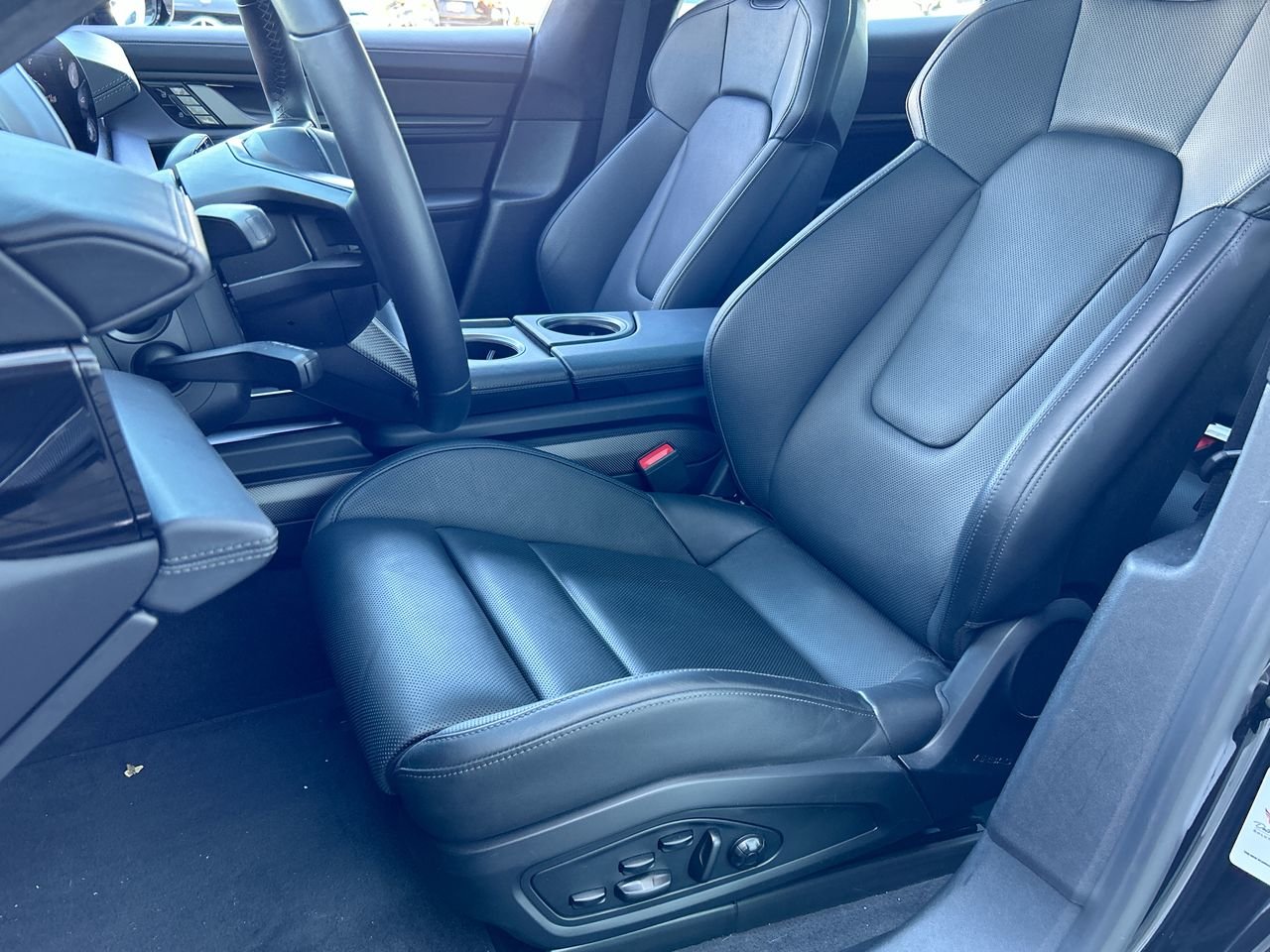 Used 2020 Jet Black MET Porsche Turbo S image 19