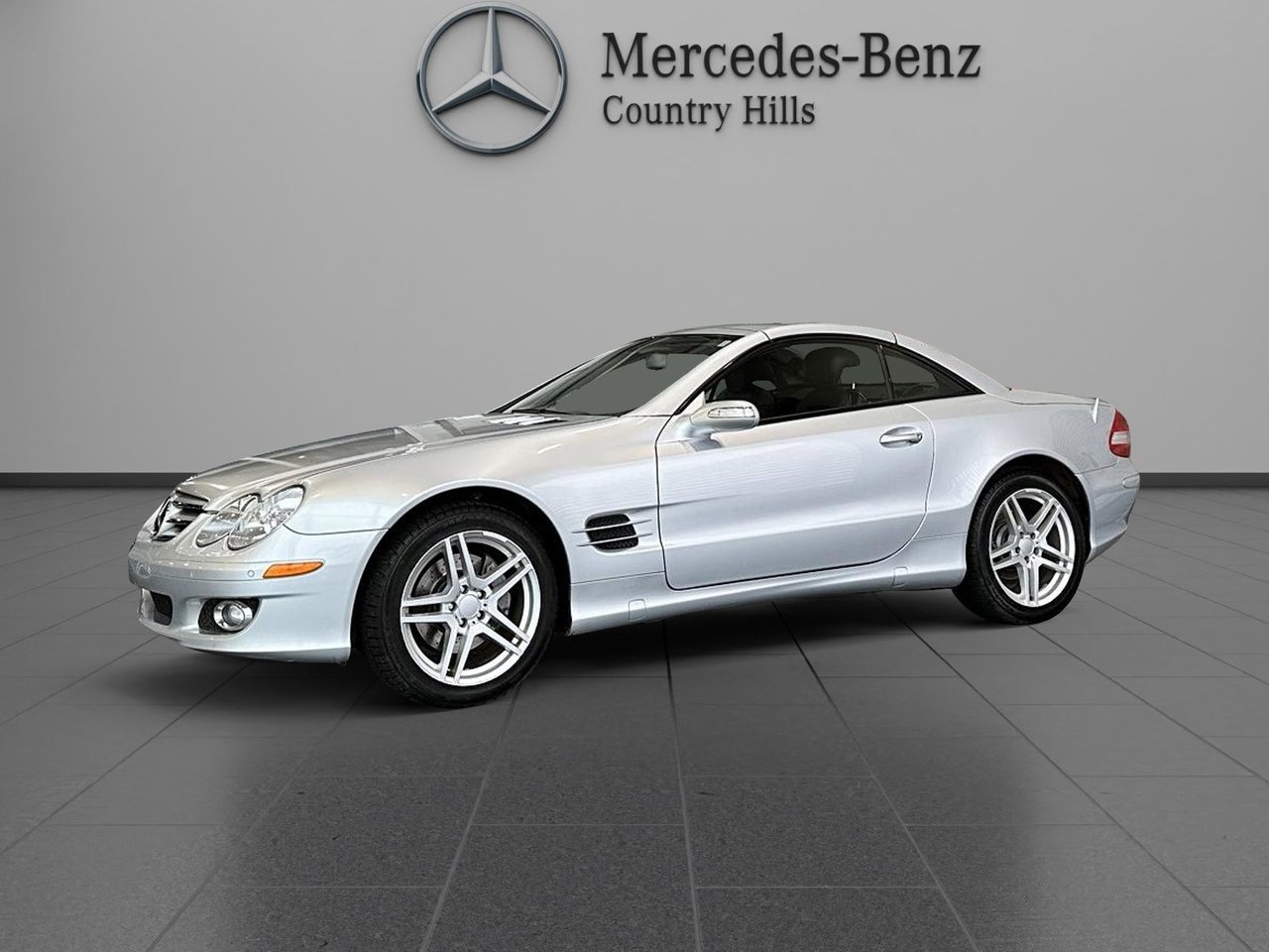Silver 2007 Mercedes-Benz SL-Class SL 550 Convertible Rear-Wheel Drive Automatic