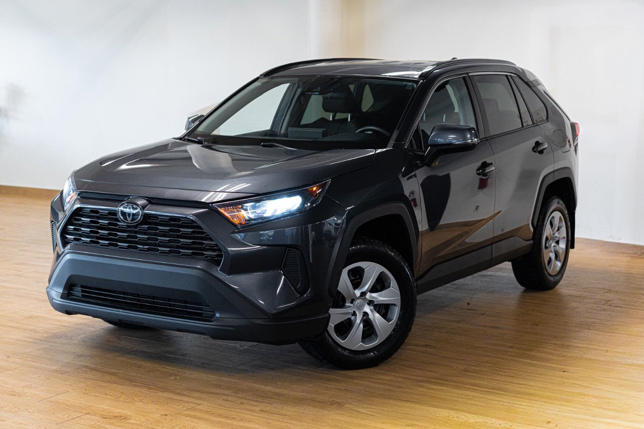 2021 Toyota RAV4 LE AWD