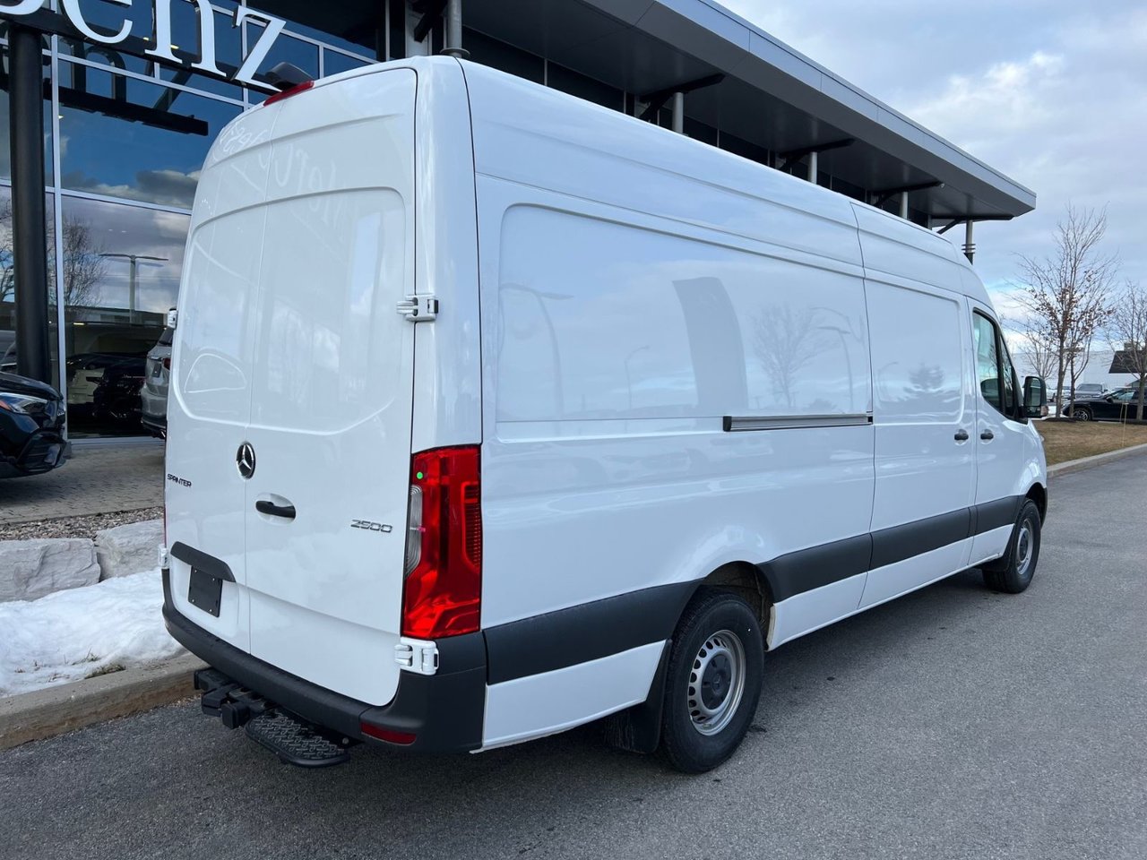 Used 2024 MercedesBenz Sprinter Cargo with 90 km for sale at Otogo