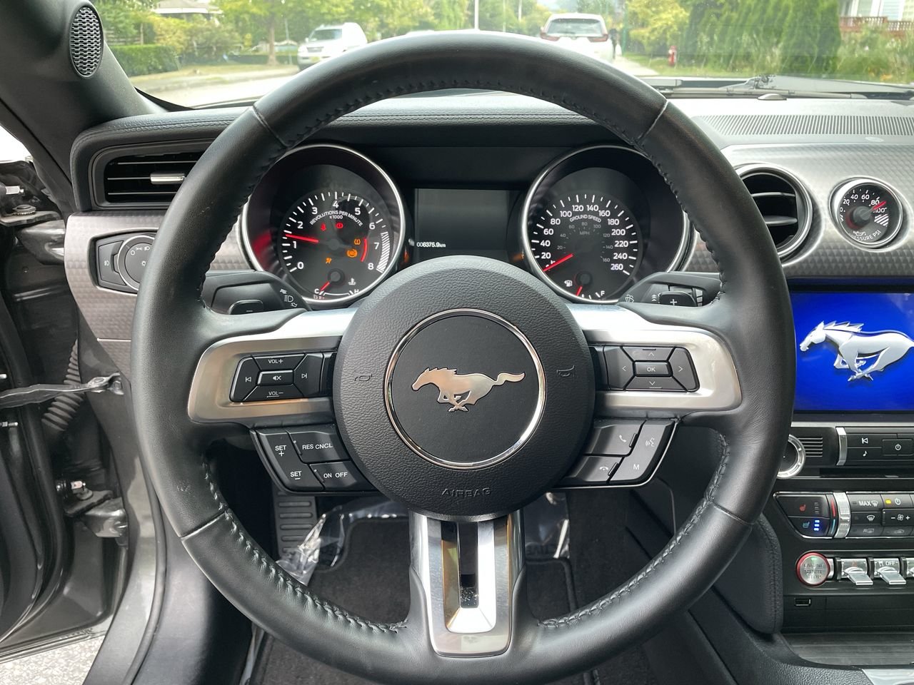 Used 2019 Grey Ford Coupe GT Premium image 22