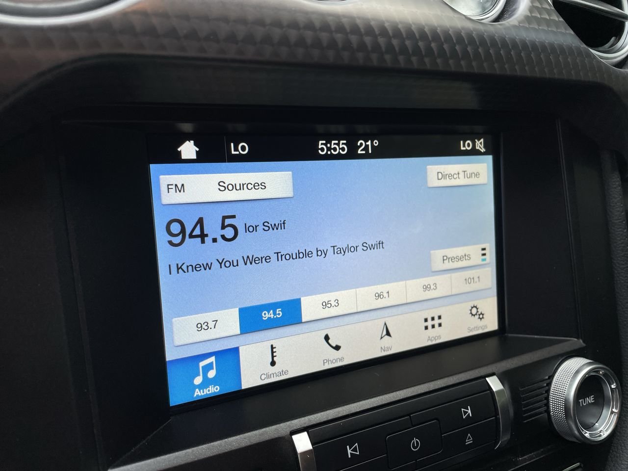 Used 2019 Grey Ford Coupe GT Premium image 24