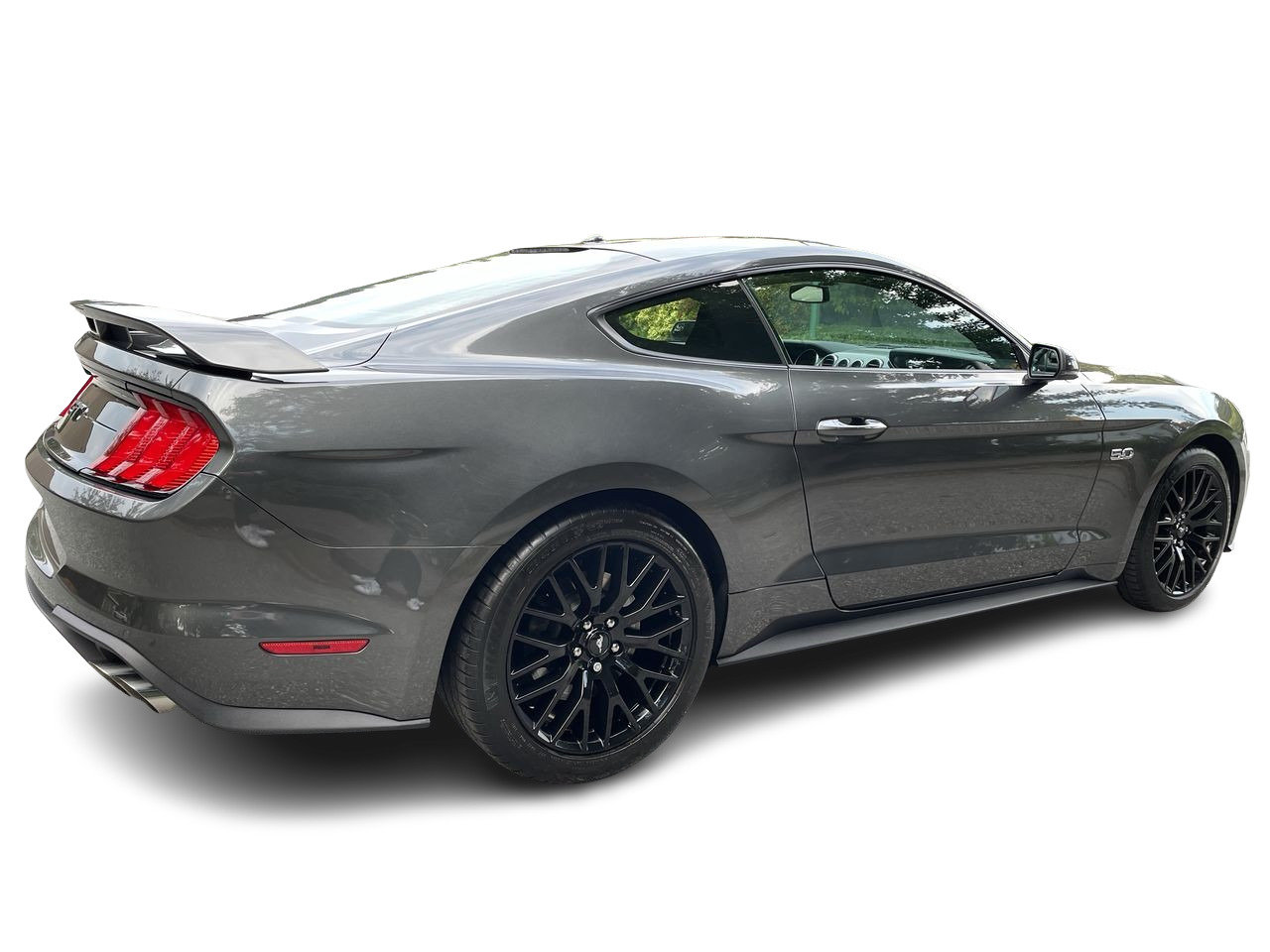 Used 2019 Grey Ford Coupe GT Premium image 14