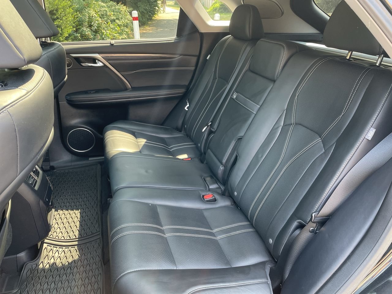 Used 2017 Black Lexus 8A image 31