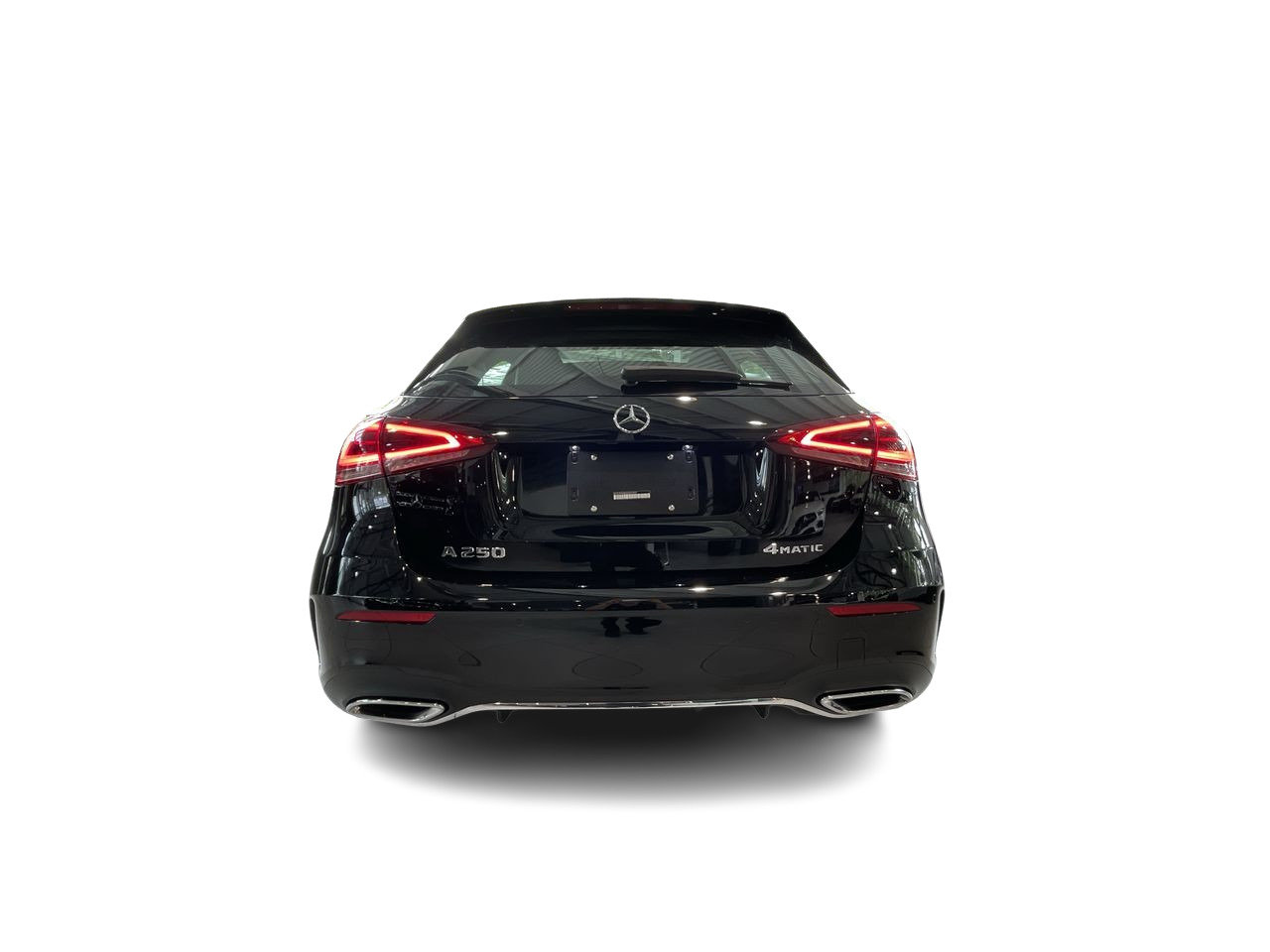 Used 2022 Night Black Mercedes-Benz 4MATIC Hatch image 11