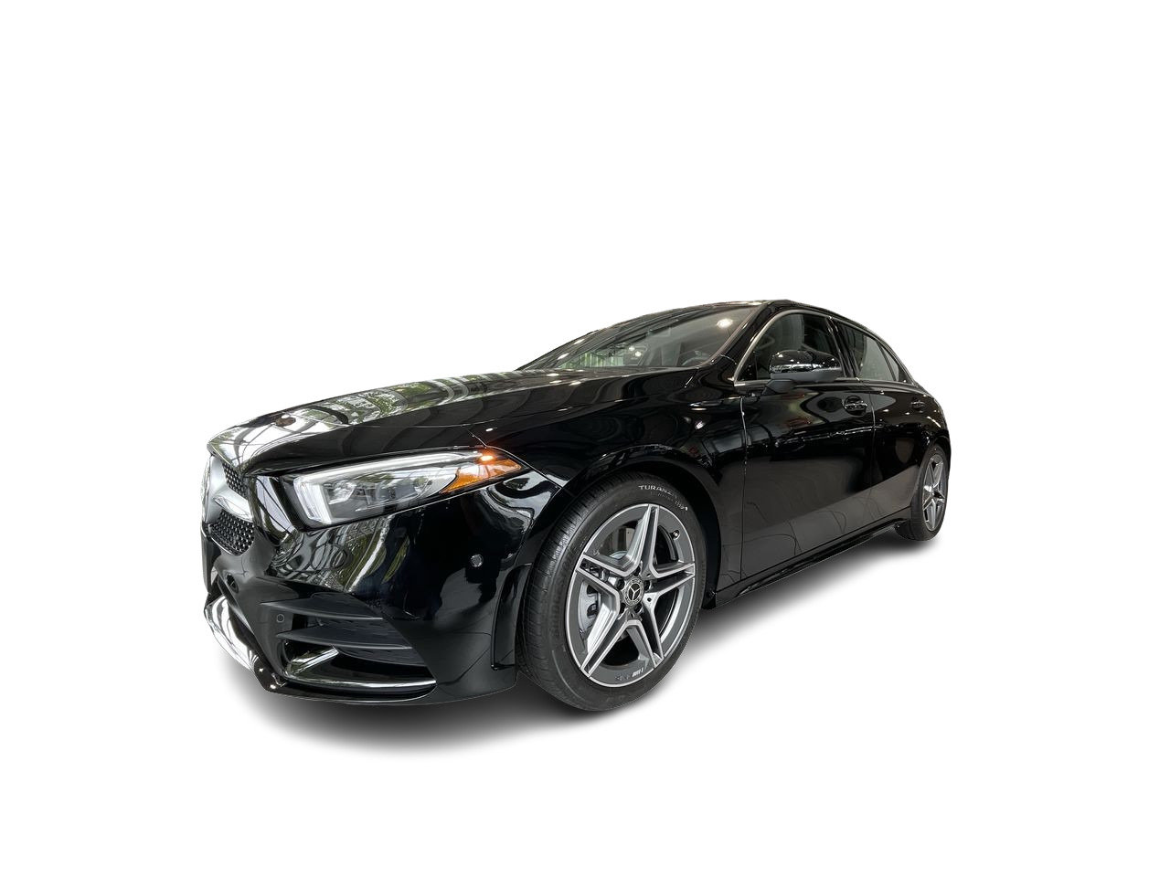 Used 2022 Night Black Mercedes-Benz 4MATIC Hatch image 5