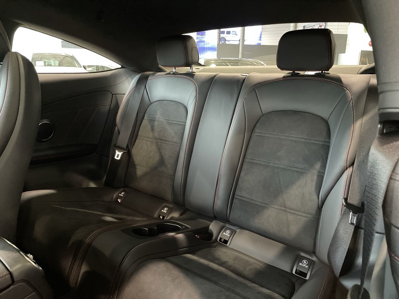 New 2023 Obsidian Black Metallic Mercedes-Benz C 300 4MATIC image 33