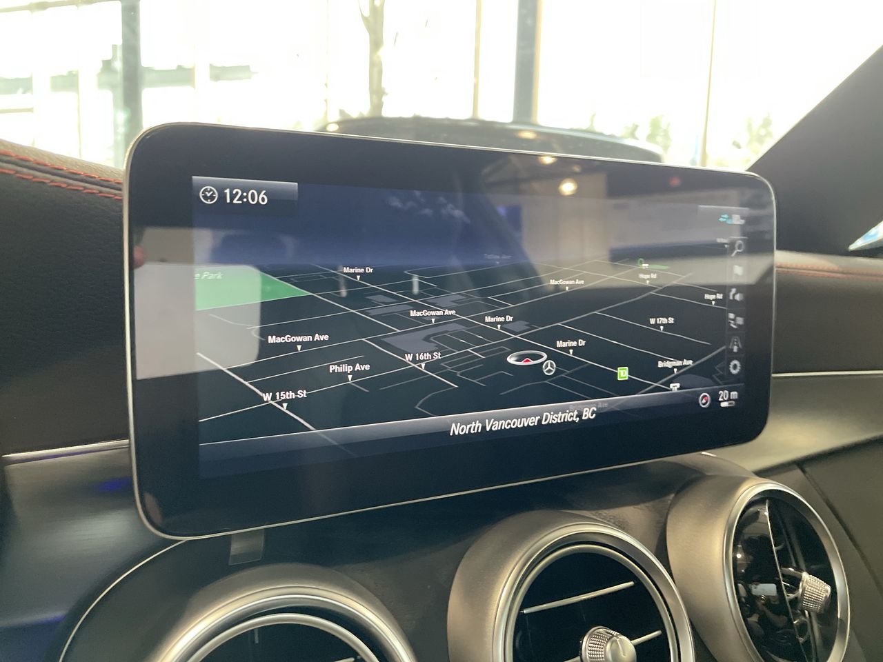 New 2023 Obsidian Black Metallic Mercedes-Benz C 300 4MATIC image 28