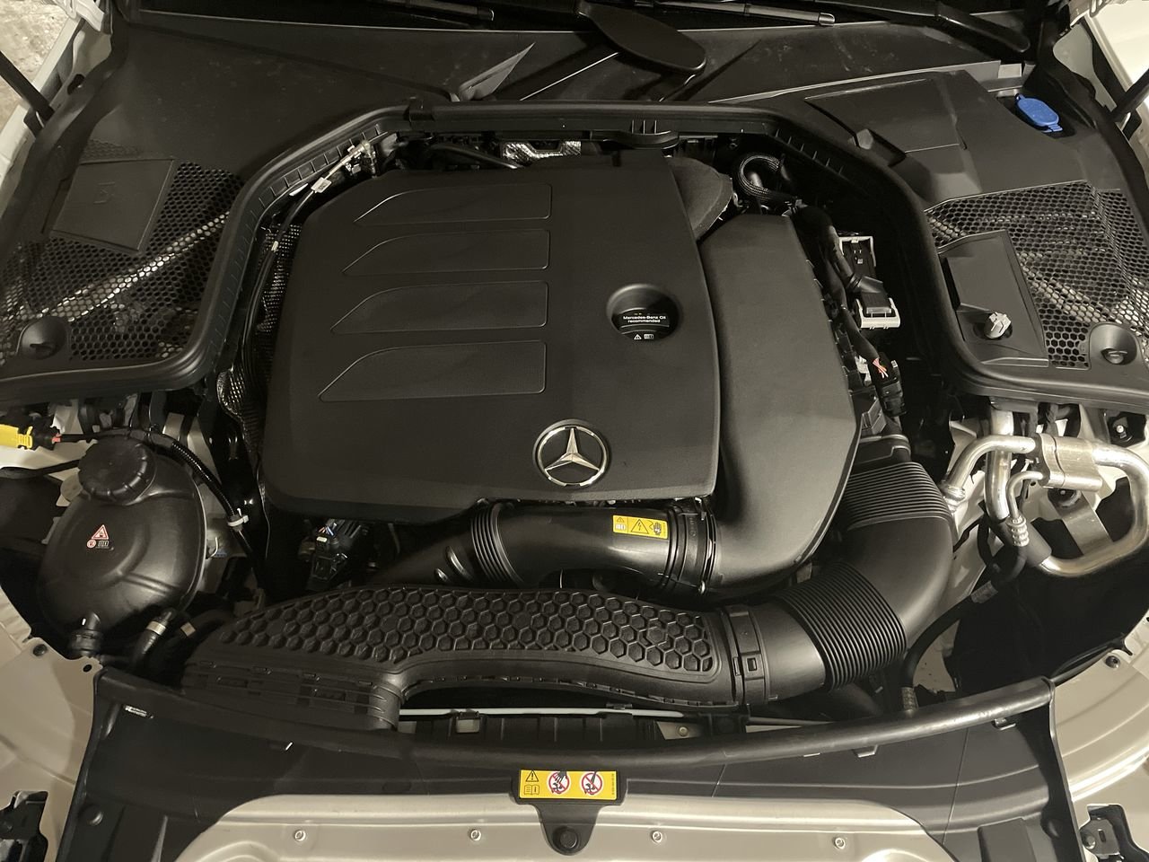 New 2023 Polar White Mercedes-Benz C 300 4MATIC image 20