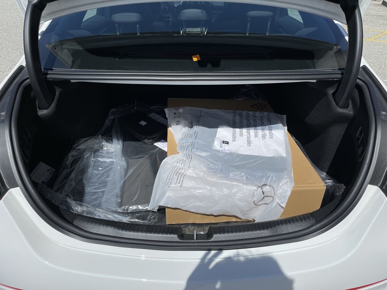 New 2023 Polar White Mercedes-Benz C 300 4MATIC image 19