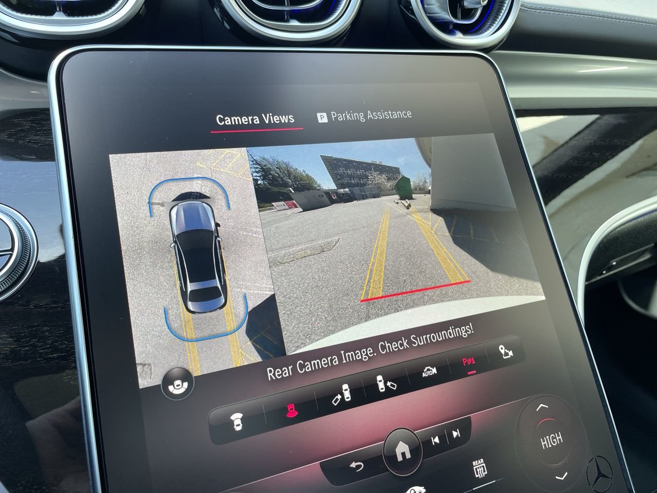 New 2023 Polar White Mercedes-Benz C 300 4MATIC image 27