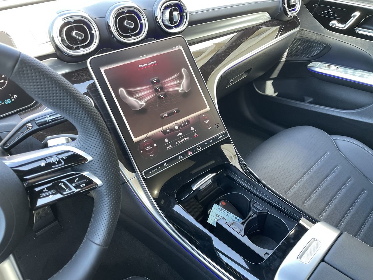 New 2023 Polar White Mercedes-Benz C 300 4MATIC image 31