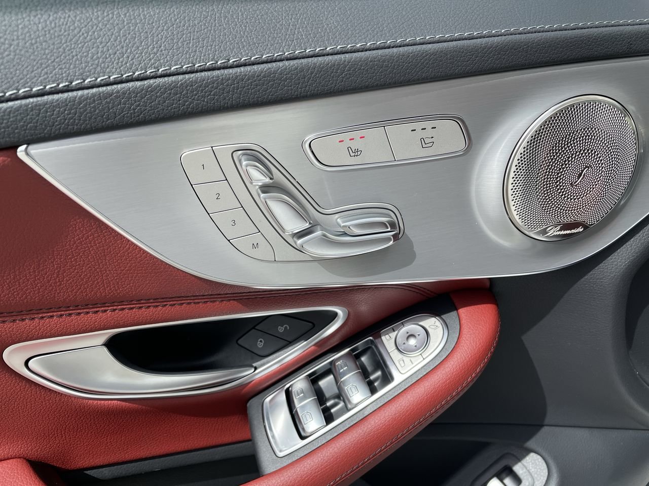 New 2023 Polar White Mercedes-Benz C 300 4MATIC image 23