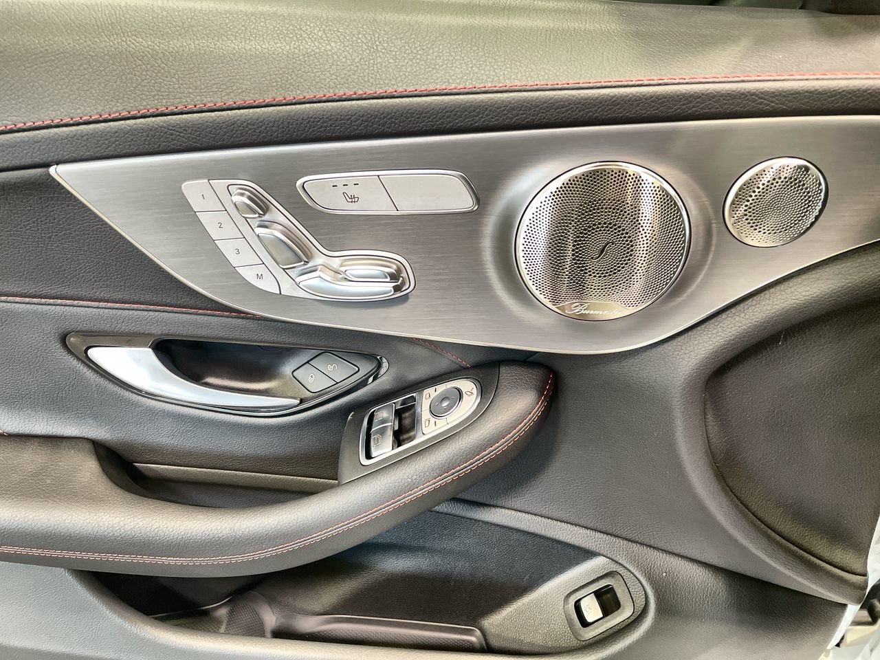 New 2023 Polar White Mercedes-Benz C 300 4MATIC image 22