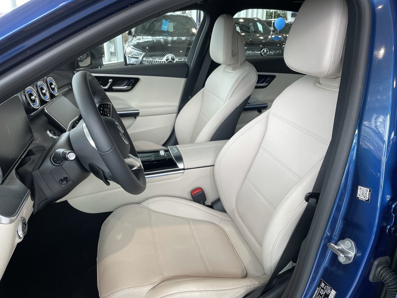Used 2023 Spectral Blue Metallic Mercedes-Benz 4MATIC Sedan image 19