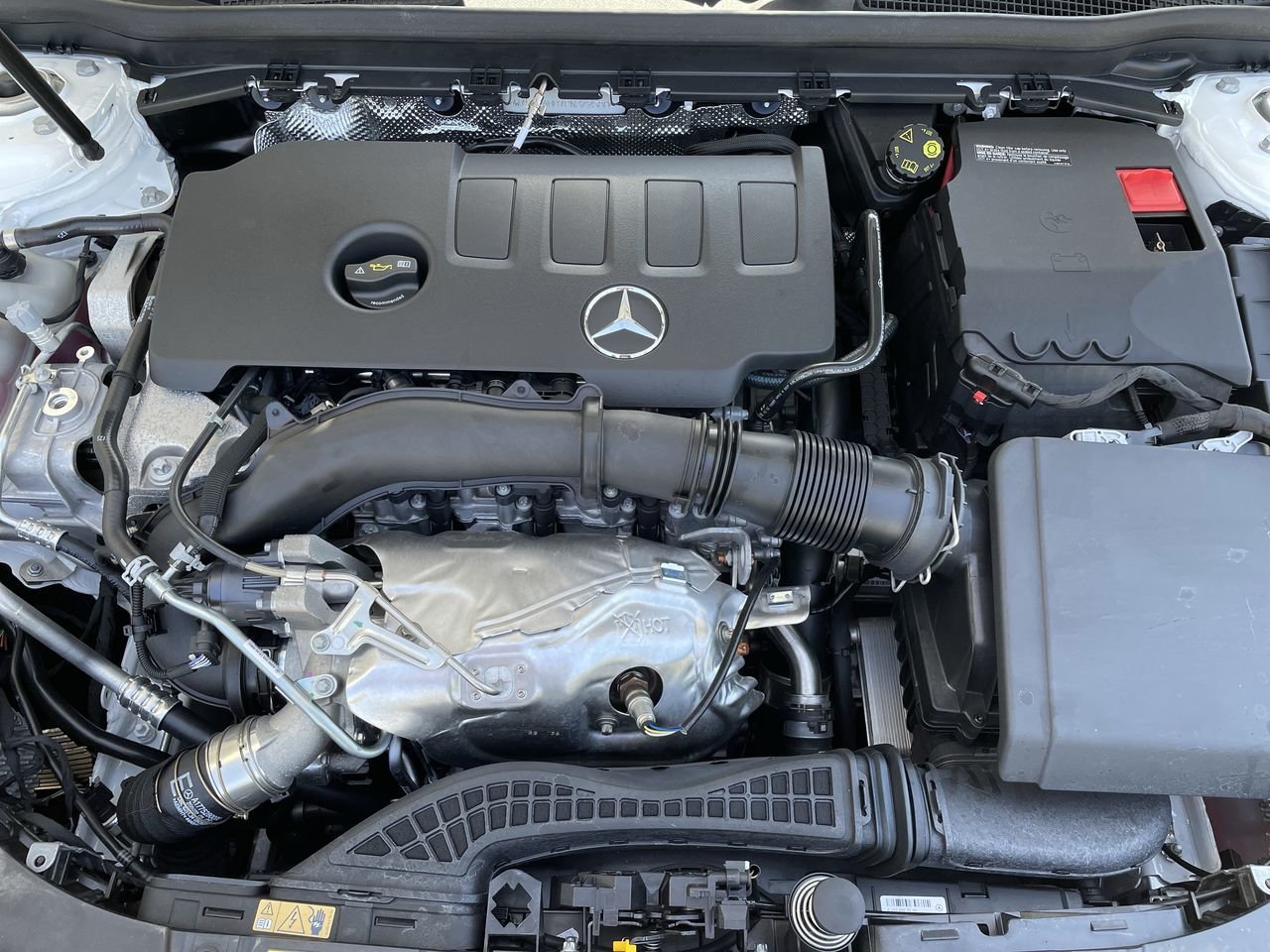 New 2023 Polar White Mercedes-Benz CLA 250 4MATIC image 20