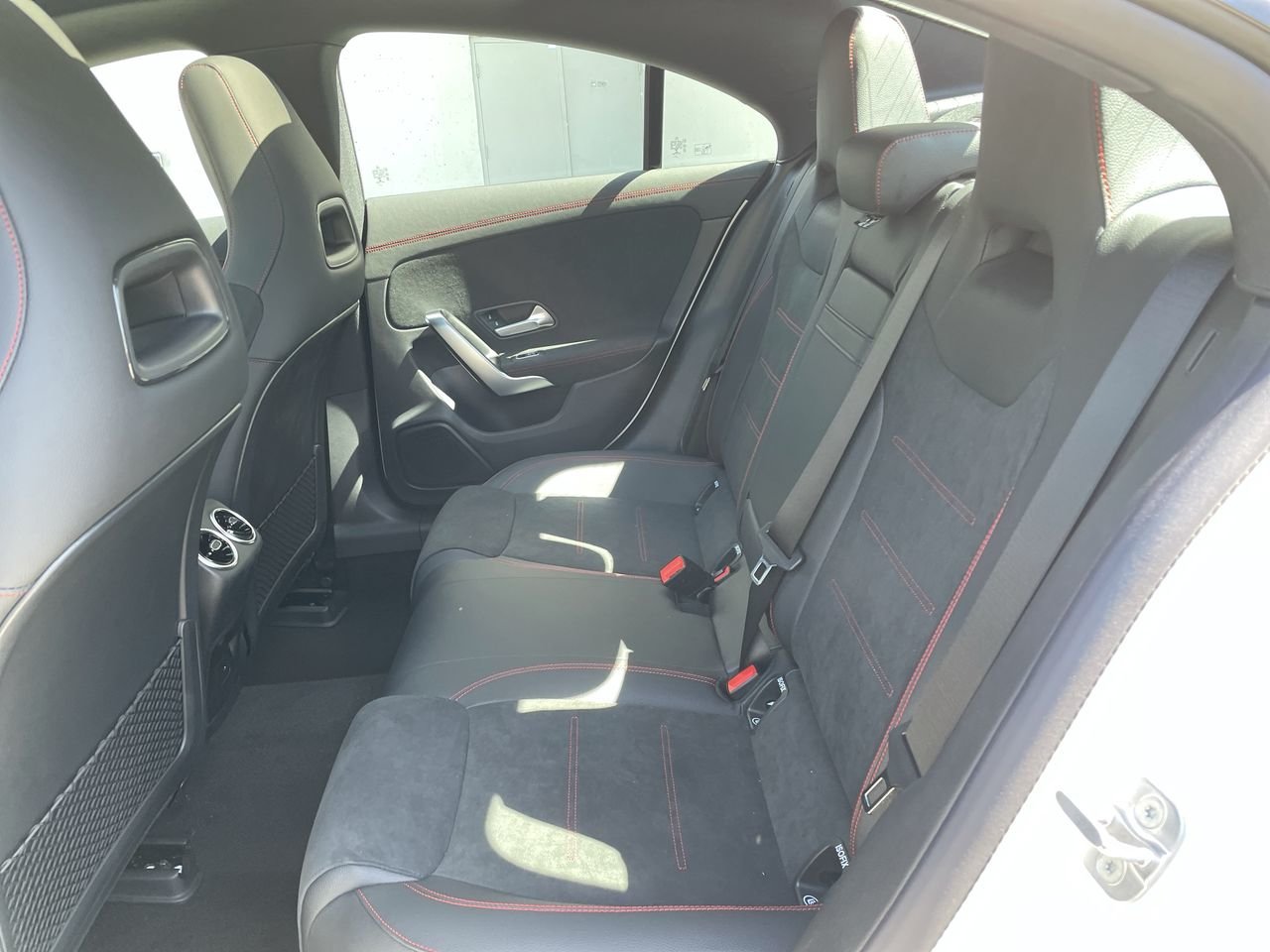 New 2023 Polar White Mercedes-Benz CLA 250 4MATIC image 33