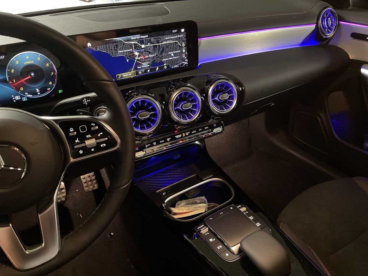 New 2023 Cosmos Black Metallic Mercedes-Benz CLA 250 4MATIC image 30
