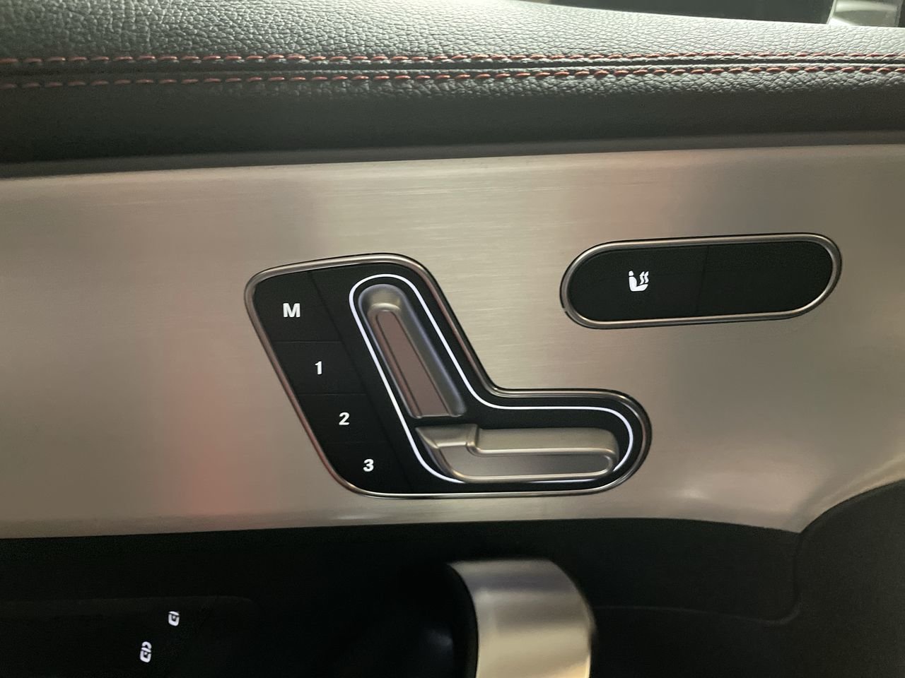 New 2023 Cosmos Black Metallic Mercedes-Benz CLA 250 4MATIC image 21