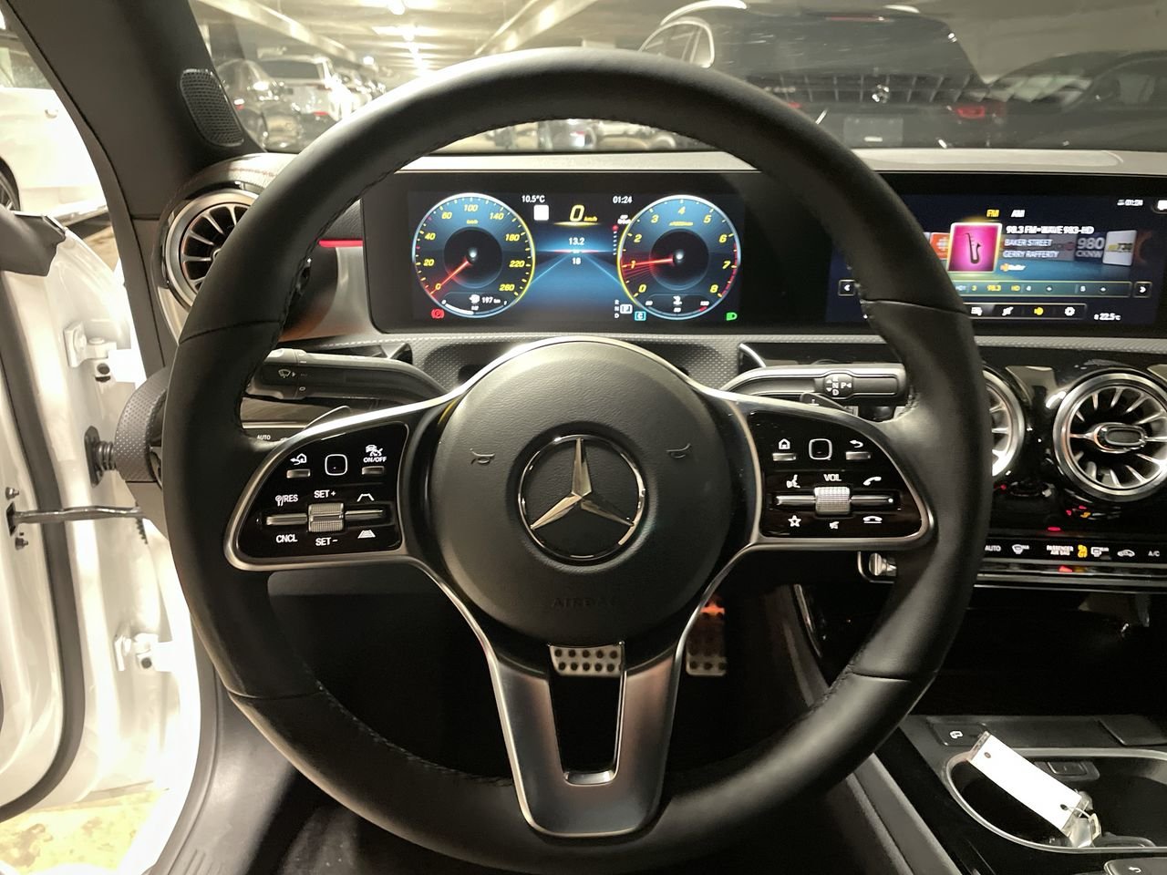 Used 2023 Polar White Mercedes-Benz 4MATIC Coupe image 22
