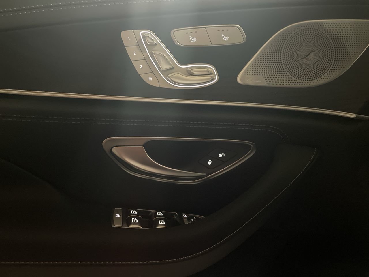 New 2023 Obsidian Black Metallic Mercedes-Benz AMG 53 4MATIC+ image 23