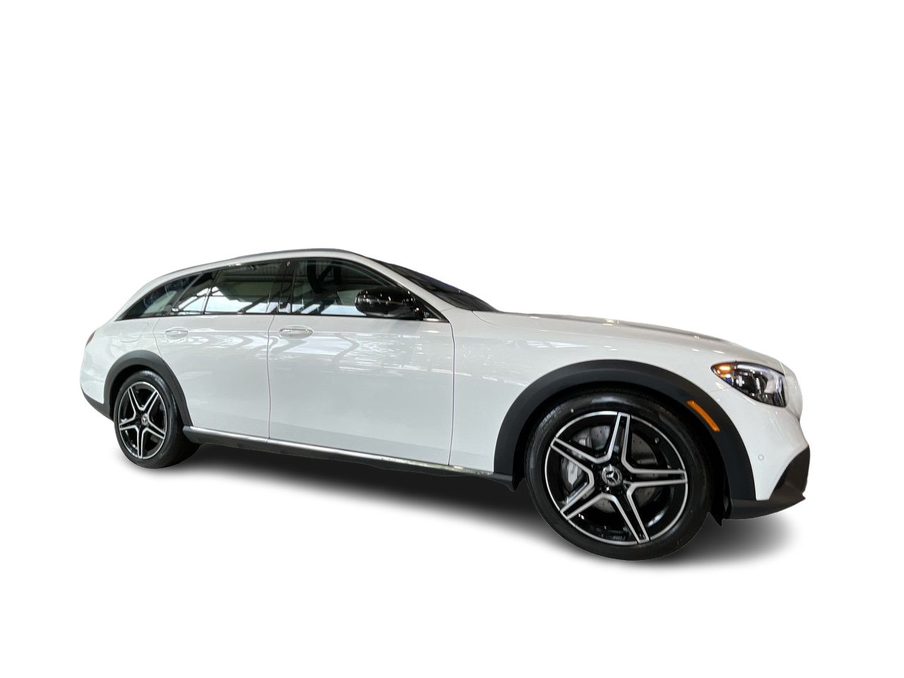 New 2022 Polar White Mercedes-Benz E 450 4MATIC image 16