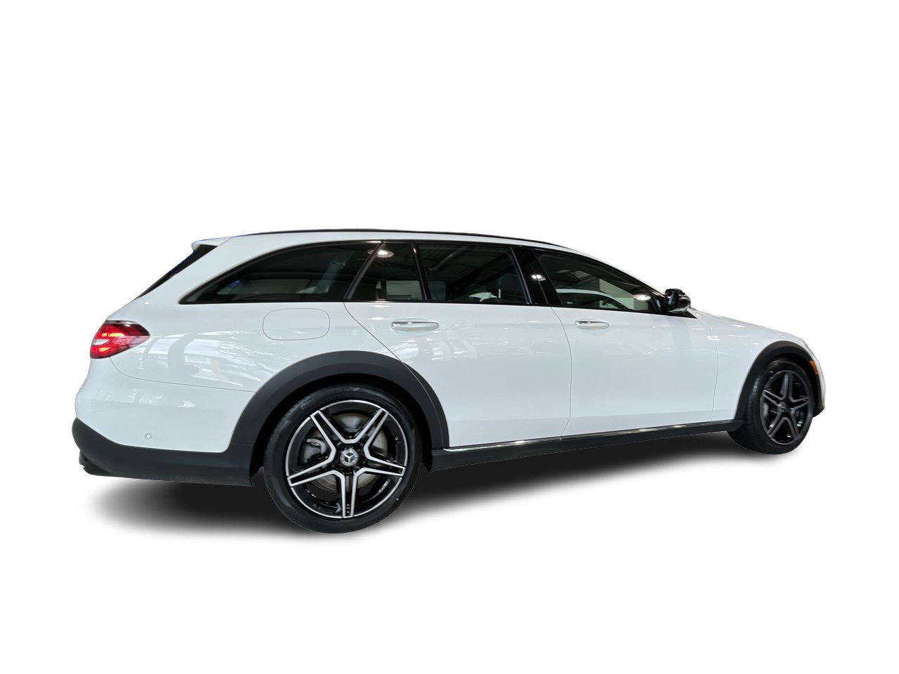 New 2022 Polar White Mercedes-Benz E 450 4MATIC image 14