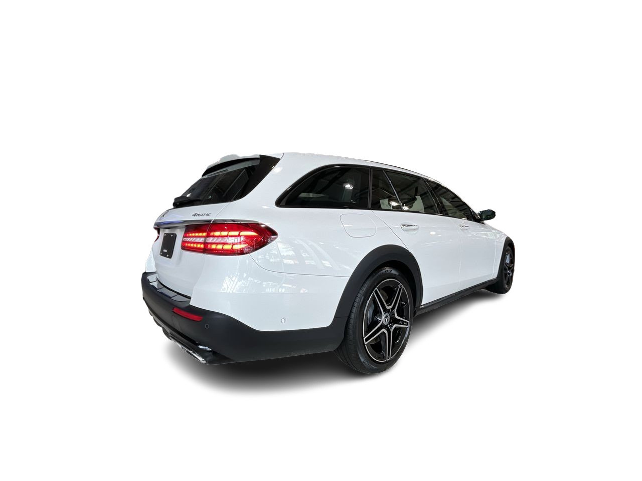 New 2022 Polar White Mercedes-Benz E 450 4MATIC image 13