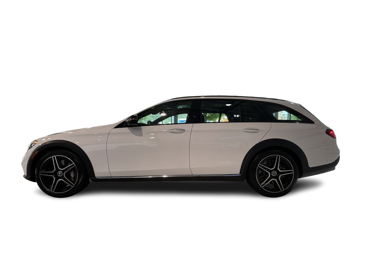 New 2022 Polar White Mercedes-Benz E 450 4MATIC image 7