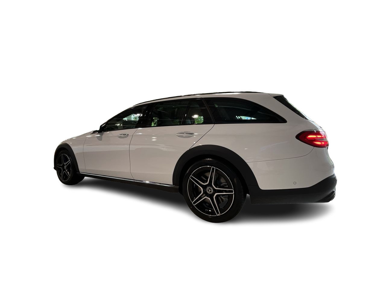 New 2022 Polar White Mercedes-Benz E 450 4MATIC image 8