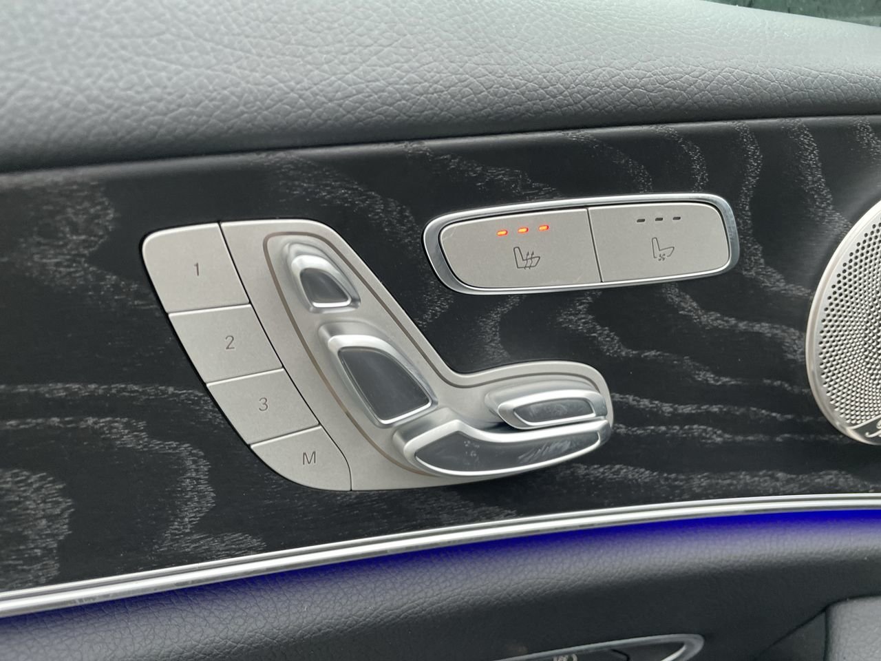 New 2023 Obsidian Black Metallic Mercedes-Benz E 450 4MATIC image 21