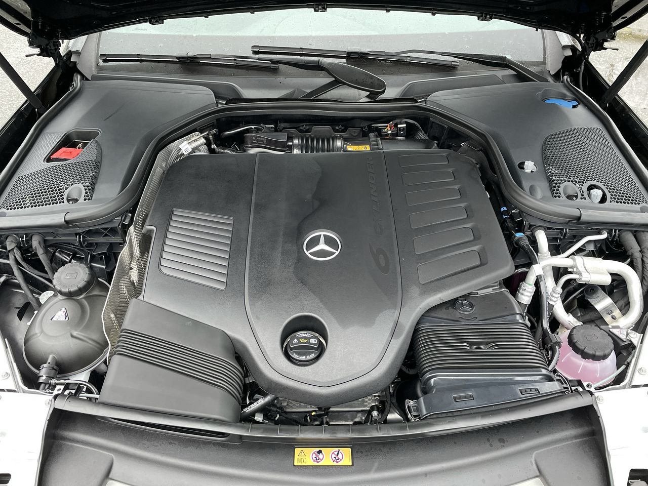 New 2023 Obsidian Black Metallic Mercedes-Benz E 450 4MATIC image 19