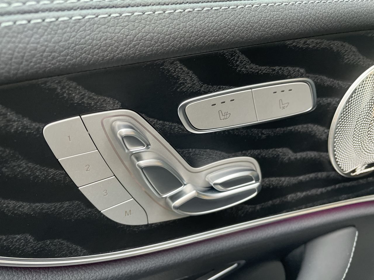 New 2023 Obsidian Black Metallic Mercedes-Benz AMG E 53 4MATIC+ image 22