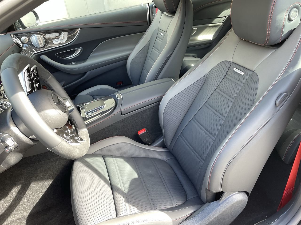 New 2023 Obsidian Black Metallic Mercedes-Benz AMG E 53 4MATIC+ image 21
