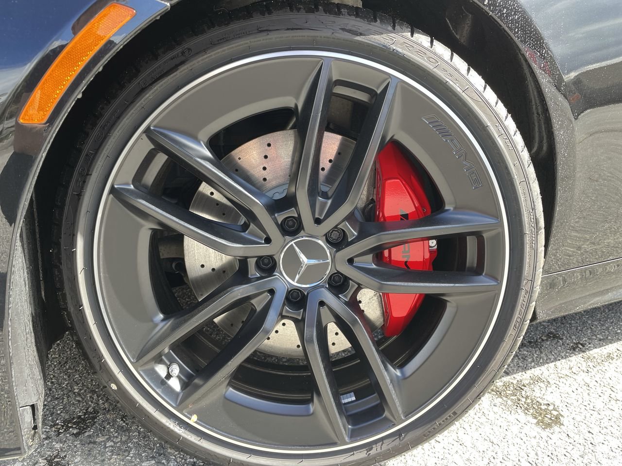 New 2023 Obsidian Black Metallic Mercedes-Benz AMG E 53 4MATIC+ image 18