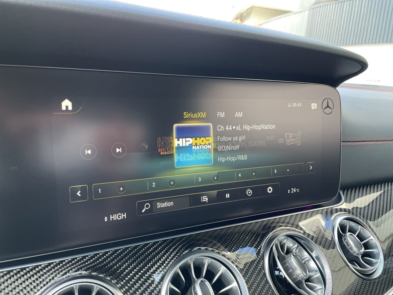 New 2023 Obsidian Black Metallic Mercedes-Benz AMG E 53 4MATIC+ image 26