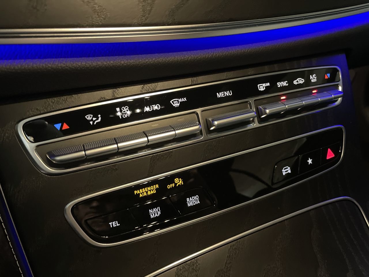 New 2023 Obsidian Black Metallic Mercedes-Benz AMG E 53 4MATIC+ image 29